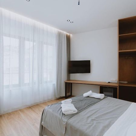 Dyrmo Hotel Berat Eksteriør bilde