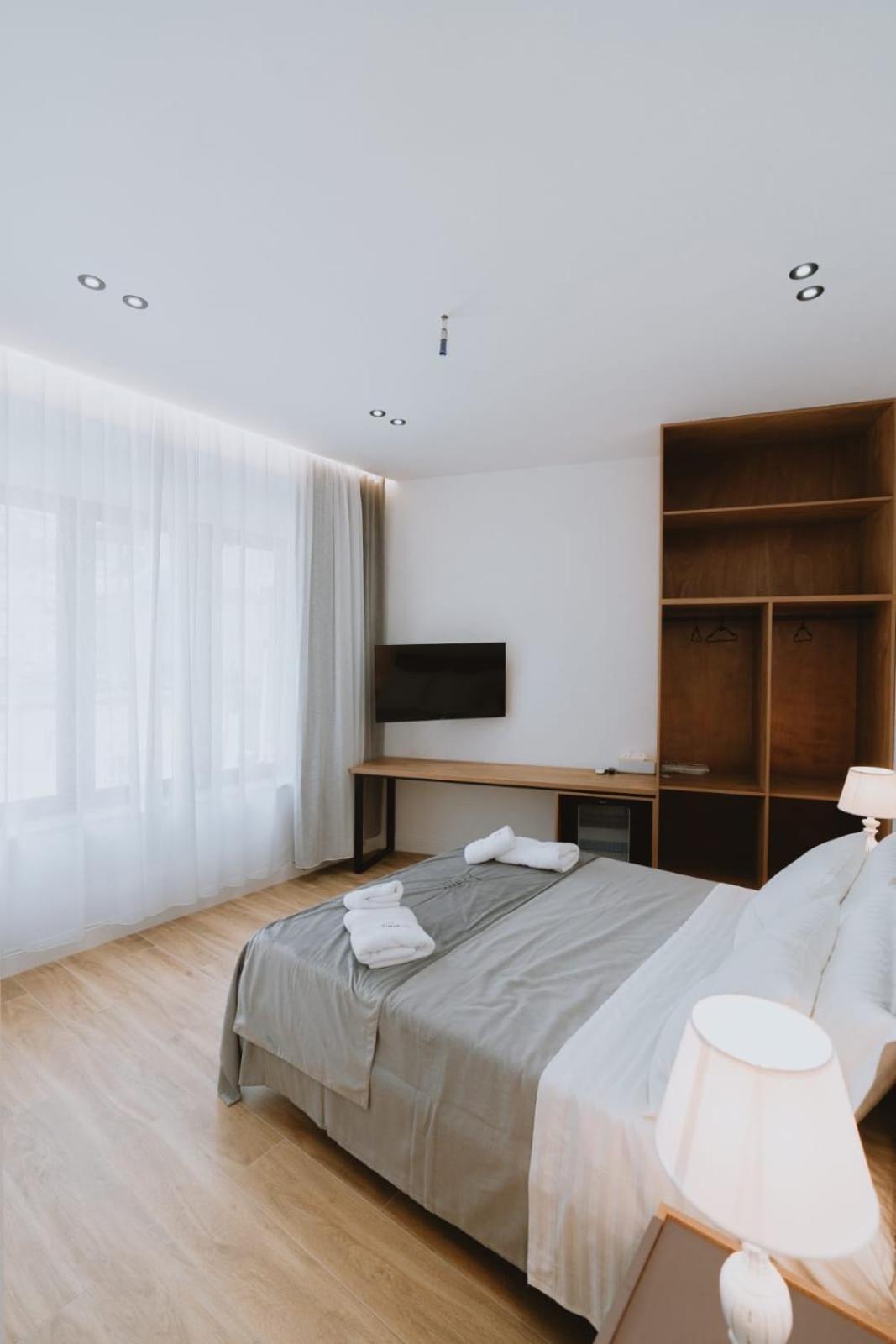 Dyrmo Hotel Berat Eksteriør bilde